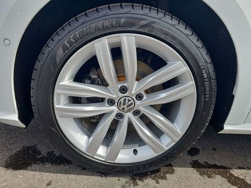 Used 2018 Volkswagen Passat 2.0T SEL Premium FWD image 35