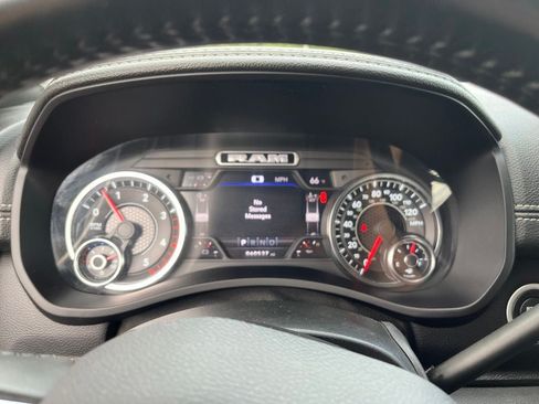 Used 2021 RAM 3500 Laramie AWD/4WD image 9