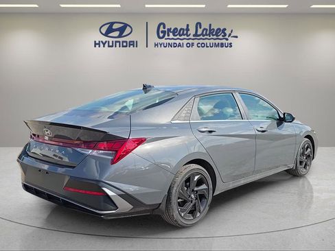 New 2026 Hyundai Elantra SEL Sport Premium FWD image 6