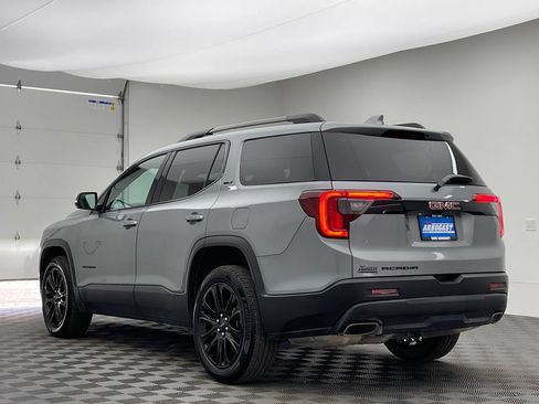 Used 2023 GMC Acadia SLT w/ Elevation Edition FWD image 13