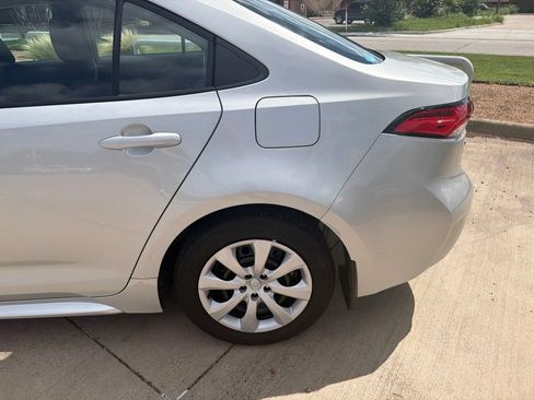 Used 2024 Toyota Corolla LE FWD image 6