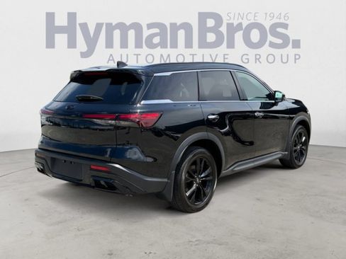 Certified 2025 INFINITI QX60 Luxe w/ Black Edition AWD/4WD image 3