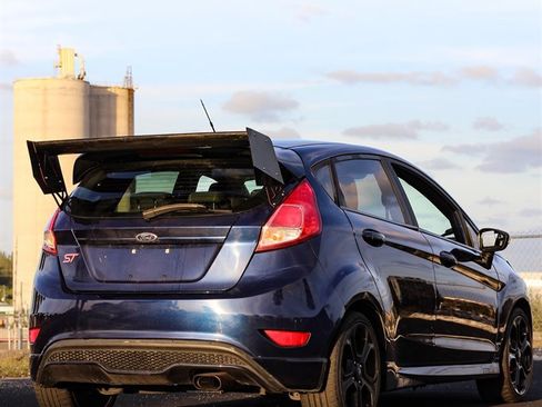 Used 2016 Ford Fiesta ST image 10