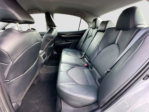 Used 2023 Toyota Camry SE image 22