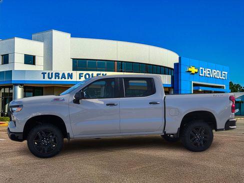 New 2026 Chevrolet Silverado 1500 Custom Trail Boss image 2