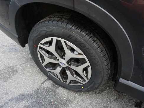 Used 2019 Subaru Forester Premium image 6