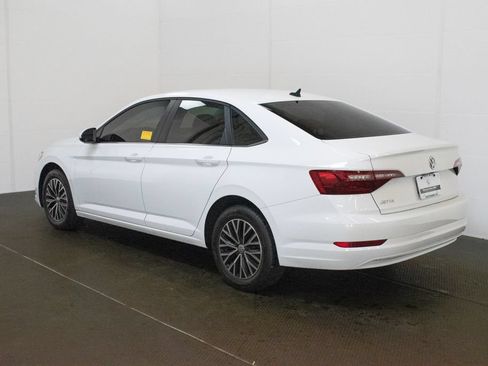 Used 2021 Volkswagen Jetta SE FWD image 6