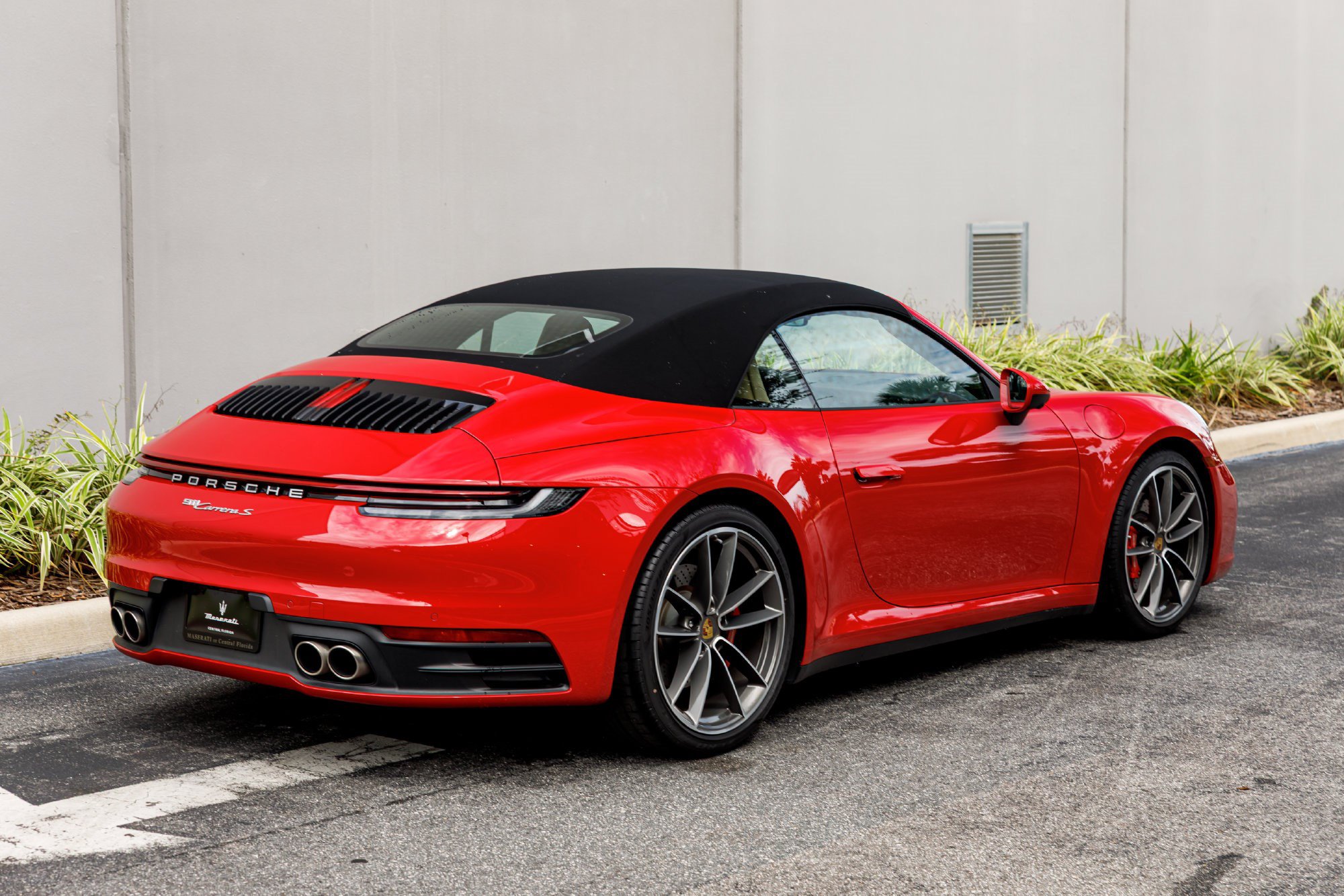 Used 2024 Porsche 911 Carrera S RWD image 5