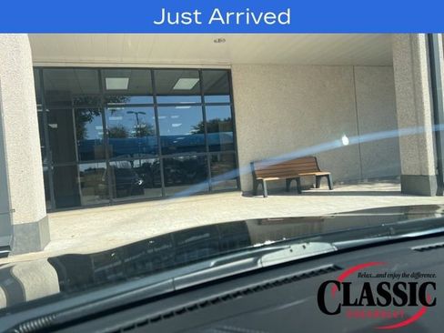 Used 2018 INFINITI Q50 Luxe w/ Sensory Package (Luxe) image 22