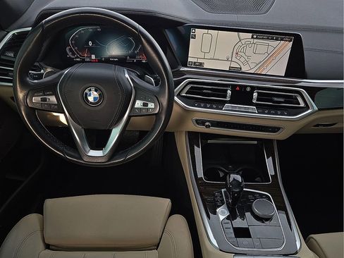 Used 2020 BMW X5 xDrive40i w/ Premium Package image 12