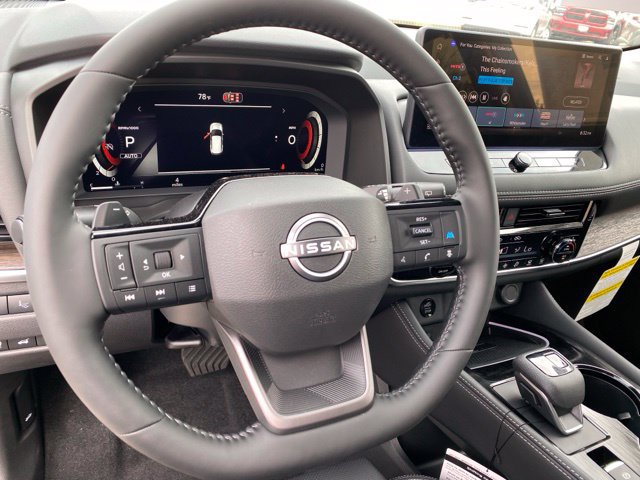 New 2026 Nissan Rogue Platinum AWD/4WD image 12