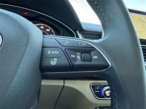 Used 2018 Audi Q5 2.0T Premium Plus w/ Premium Plus Package image 15