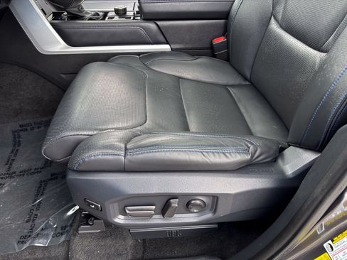 Used 2023 Toyota Tundra Platinum AWD/4WD image 22