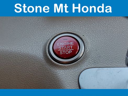 Used 2016 Honda Odyssey SE image 30