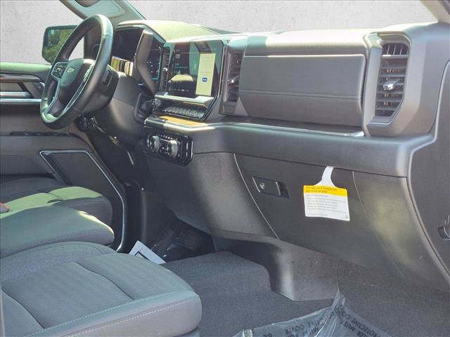 Used 2024 Chevrolet Silverado 1500 LT RWD image 19