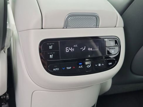 New 2026 Hyundai Ioniq 9 Calligraphy image 20