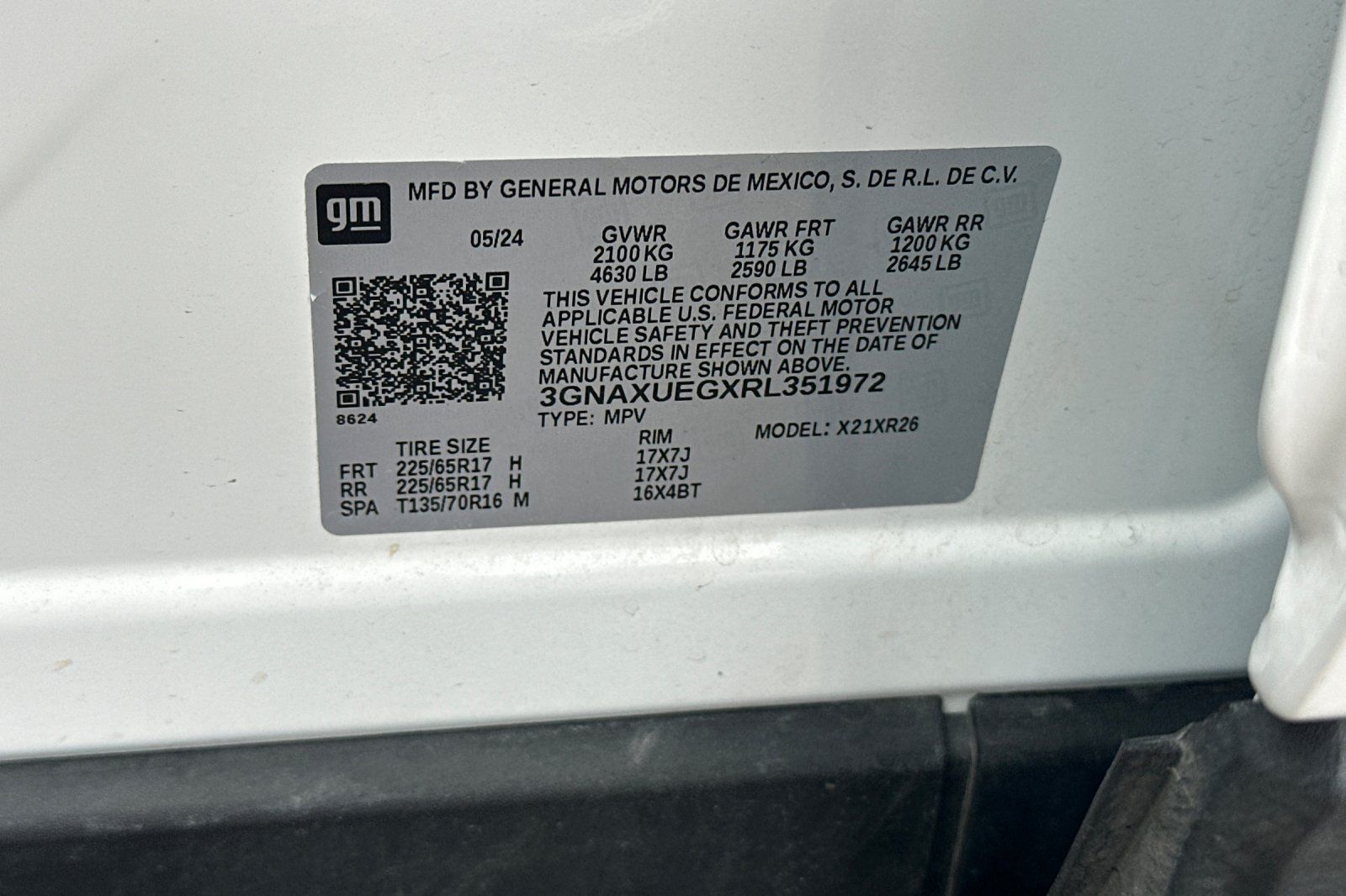 Used 2024 Chevrolet Equinox LT AWD/4WD image 34