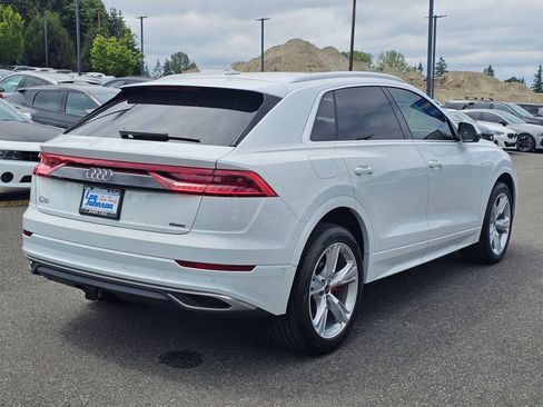 Used 2023 Audi Q8 Premium Plus AWD/4WD image 5