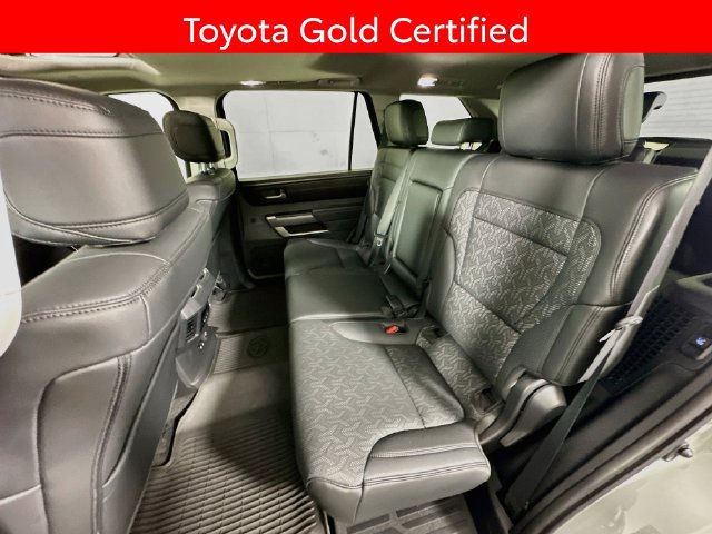 Used 2024 Toyota Sequoia SR5 AWD/4WD image 26
