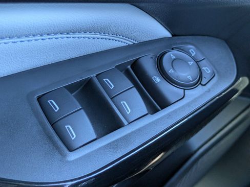 New 2026 Chevrolet Trax LT FWD image 13