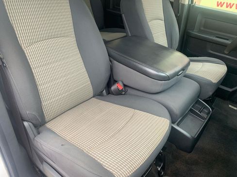 Used 2012 RAM 2500 ST w/ Chrome Appearance Group AWD/4WD image 14