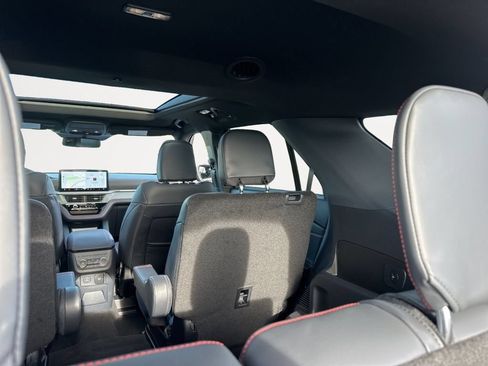 New 2026 Ford Explorer ST-Line w/ ST-Line Street Pack AWD/4WD image 20