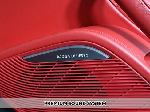 Used 2018 Audi R8 V10 w/ Carbon Exterior Package image 3