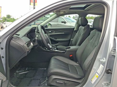 Certified 2026 Acura Integra FWD image 13