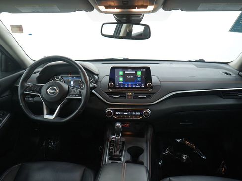 Used 2021 Nissan Altima 2.5 SR image 14