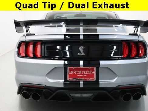Used 2022 Ford Mustang Shelby GT500 w/ Carbon Fiber Track Pack image 52