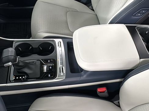 New 2026 Kia Carnival SX Prestige FWD image 36