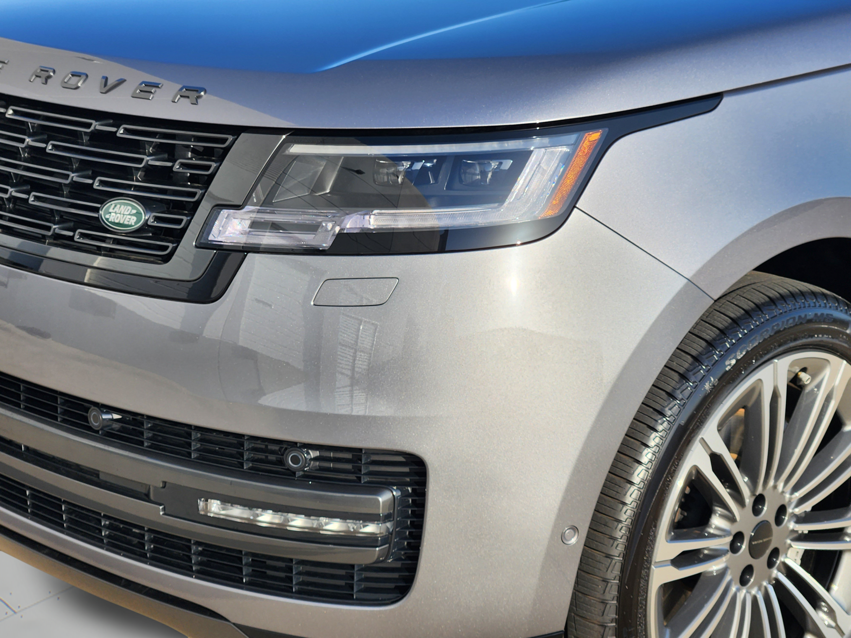 New 2026 Land Rover Range Rover Long Wheelbase SE AWD/4WD image 30