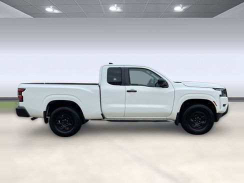 Used 2024 Nissan Frontier S w/ Technology Package image 8