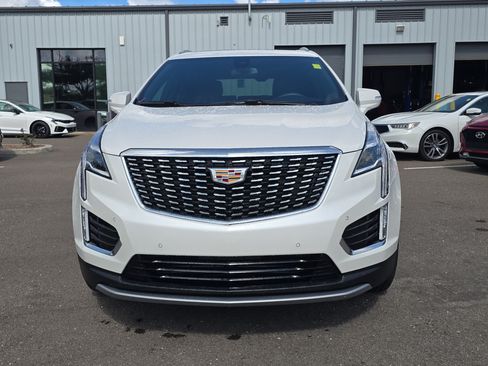 Used 2022 Cadillac XT5 Premium Luxury FWD image 3
