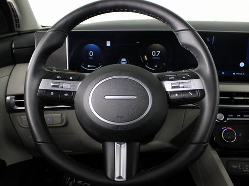 Certified 2025 Hyundai Tucson SEL image 8