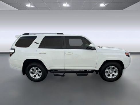 Used 2024 Toyota 4Runner SR5 RWD image 8