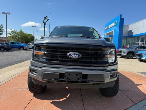 Used 2024 Ford F150 XLT AWD/4WD image 2