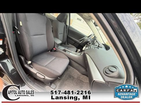 Used 2010 MAZDA MAZDA3 i Touring FWD image 20