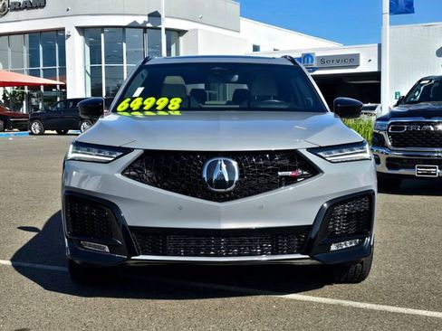 Used 2025 Acura MDX Type S AWD/4WD image 2