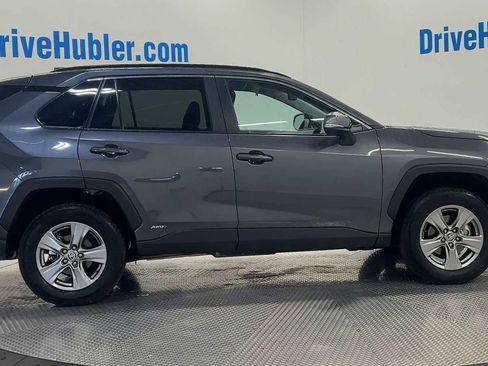 Used 2025 Toyota RAV4 XLE image 9