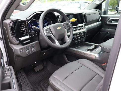 New 2025 Chevrolet Silverado 3500 LTZ w/ LTZ Premium Package image 17