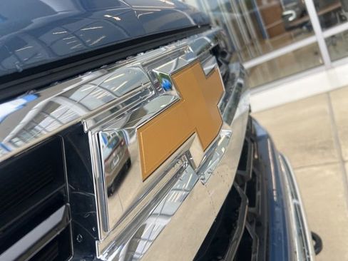 Used 2024 Chevrolet Silverado 1500 LT AWD/4WD image 35
