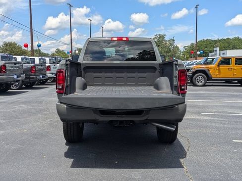 New 2026 RAM 2500 Tradesman AWD/4WD image 13
