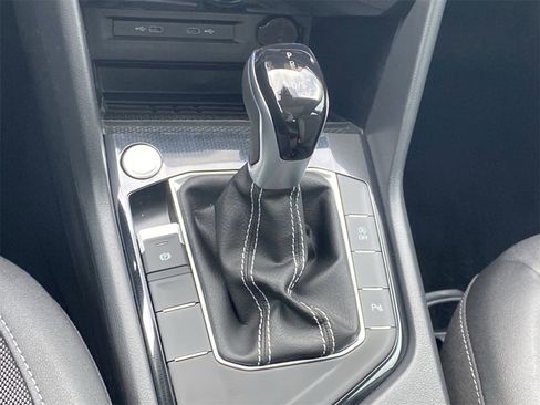 New 2026 Volkswagen Taos SE image 26