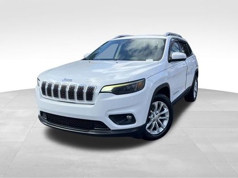 Used 2019 Jeep Cherokee Latitude w/ Popular Appearance Group image 9