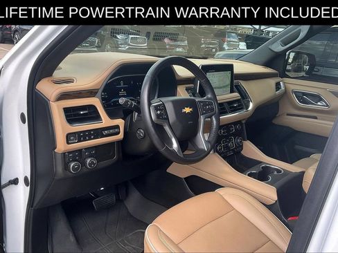 Used 2023 Chevrolet Tahoe Premier AWD/4WD image 12