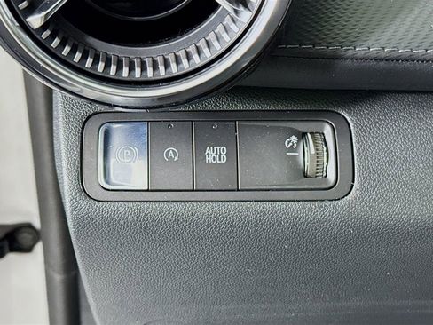 New 2026 Chevrolet Equinox LT w/ Safety and Technology Package FWD image 10