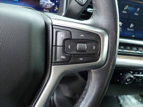 Used 2022 Chevrolet Silverado 1500 LT AWD/4WD image 13