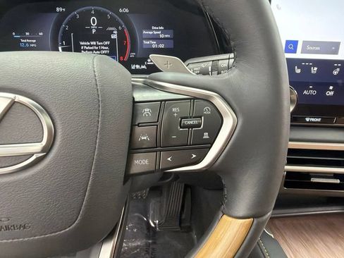 Used 2025 Lexus RX 350 Premium w/ Accessory Package AWD/4WD image 14