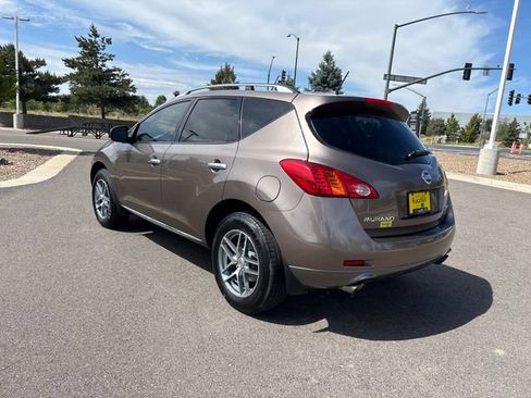 Used 2010 Nissan Murano LE w/ Navigation Pkg AWD/4WD image 5
